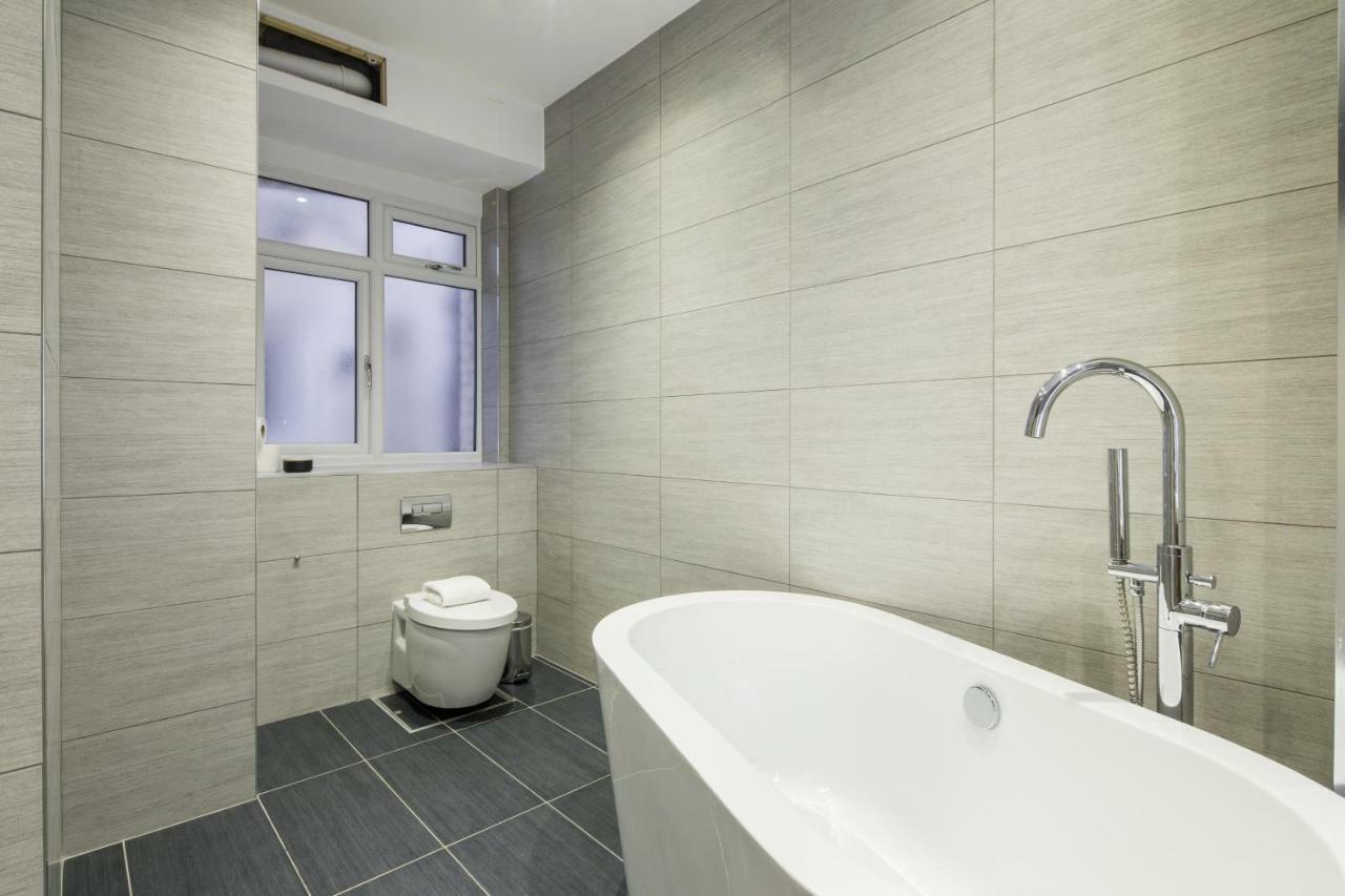 Appartamento Kensington Court By Lime Street Londra Esterno foto