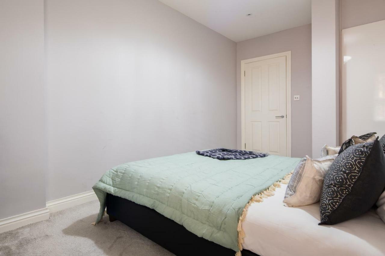 Appartamento Kensington Court By Lime Street Londra Esterno foto